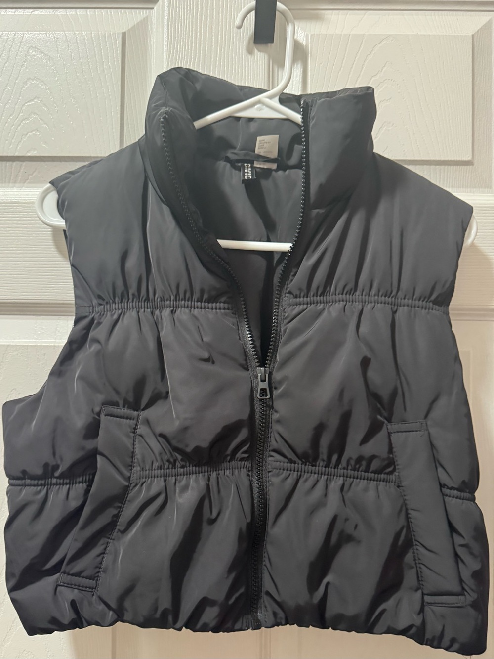 H&M Black Quilted Puffer Vest